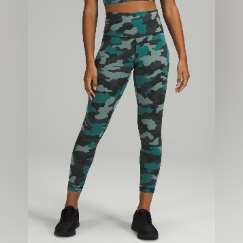 Lululemon Wunder Train High-Rise Tight 25”